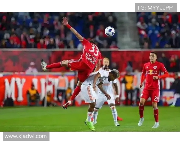 2020年英超诺维奇主场迎战利物浦精彩对决回顾与分析