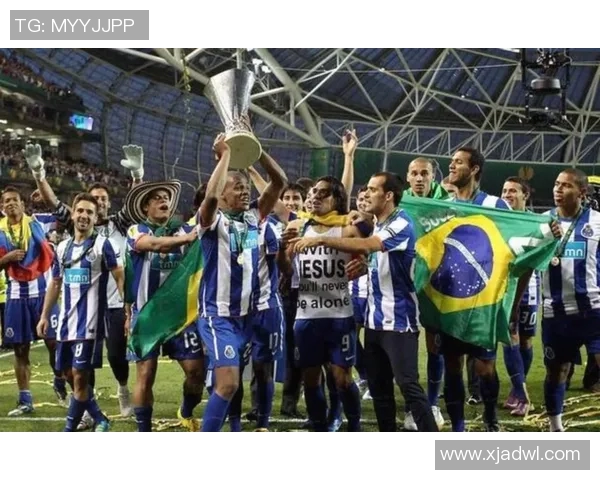 昨日尤文图斯与巴萨激战成平局球迷热议两队表现与未来展望