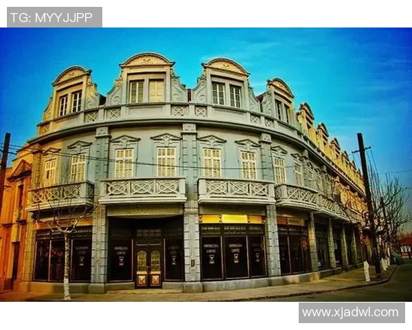 李安：从东方到西方的电影桥梁与文化交融的探索之旅